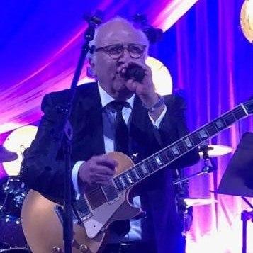 دانلود آهنگ مارتیک پرنده